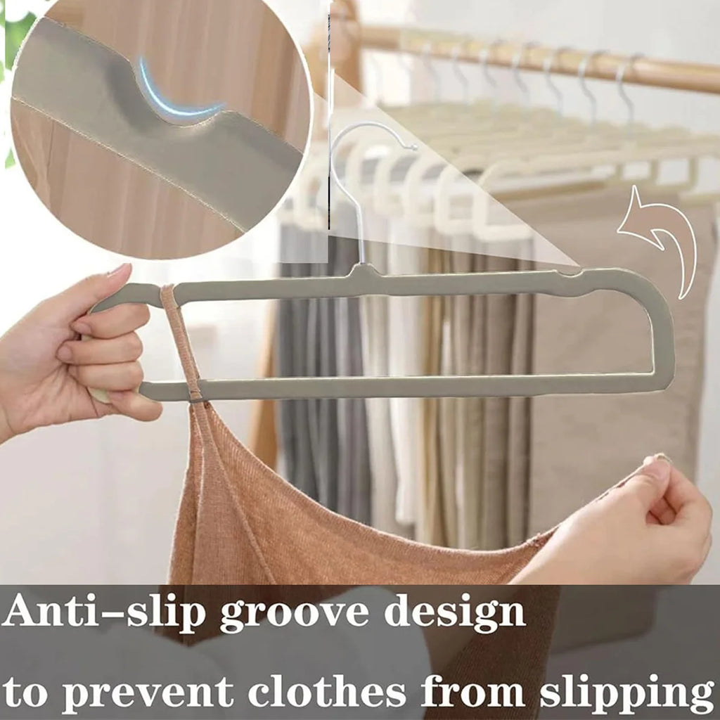 Velvet Hangers (Set of 20)